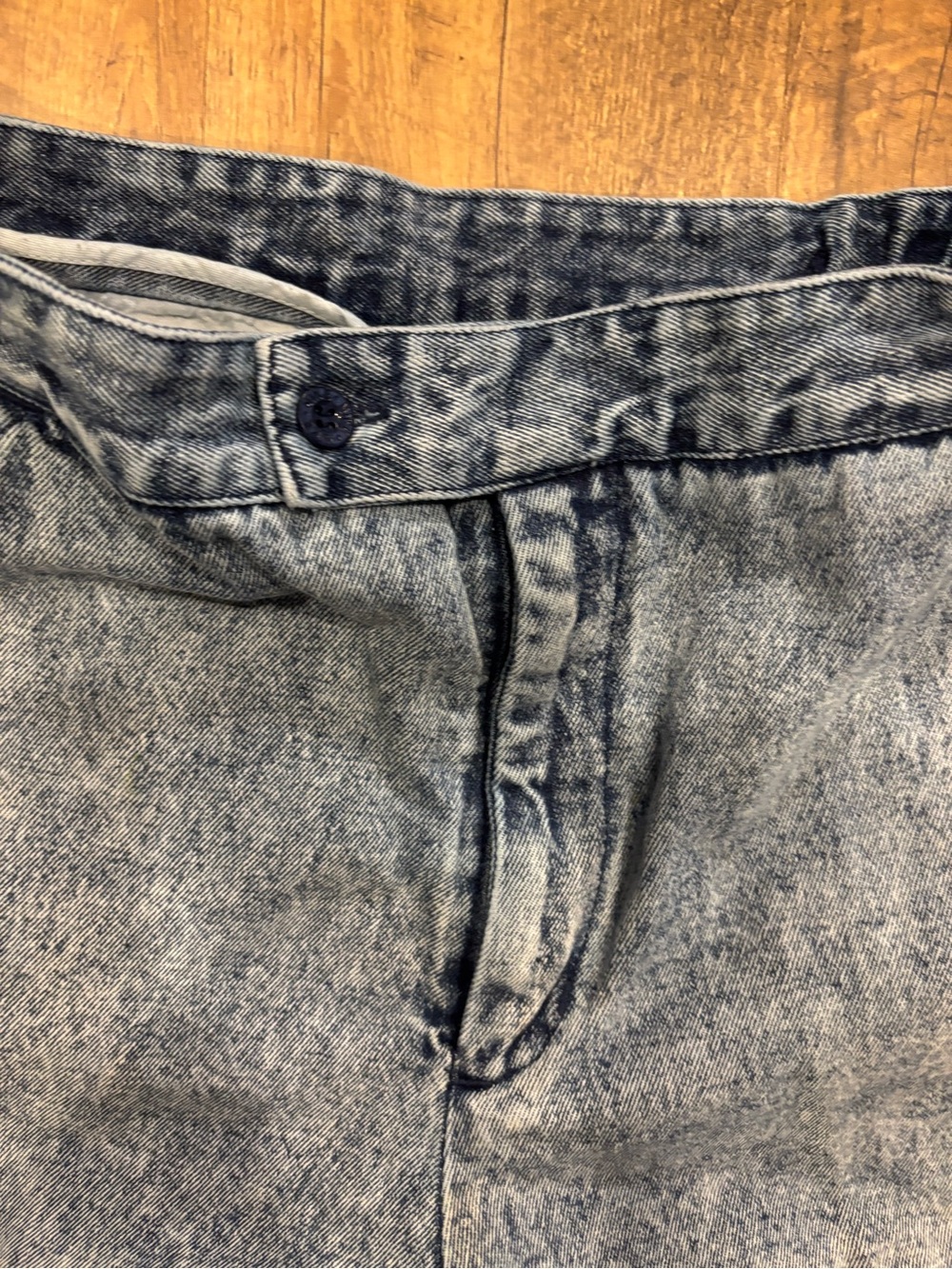 1990s Vintage NIKE CHALLENGE COURT ACID WASH DENIM TENNIS SHORTS Andre Agassi - Picture 3 of 9